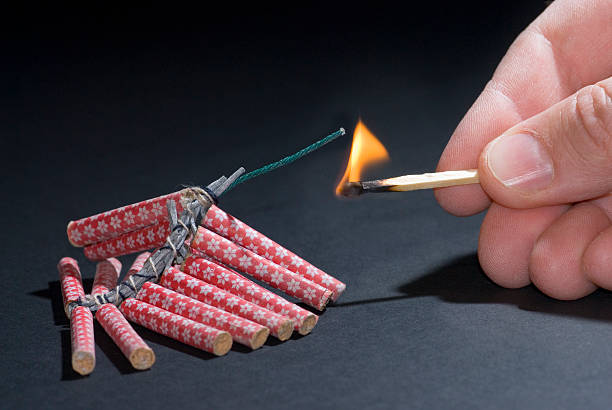 Petasan Sejarah, Tradisi, dan Rahasia di Balik Ledakannya