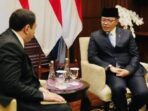 Menteri Luar Negeri RI Sugiono bersama Duta Besar Azerbaijan Ramil Rzayev dalam pertemuan di Kemlu
