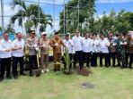 Imigrasi Ternate ikut kegiatan ketahanan pangan dan penanaman pohon kelapa serentak