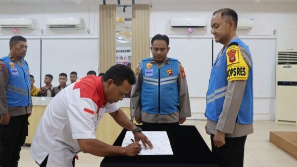 Pemeriksaan administrasi Rikmin Bintara Brimob 2026 di Polres Ketapang