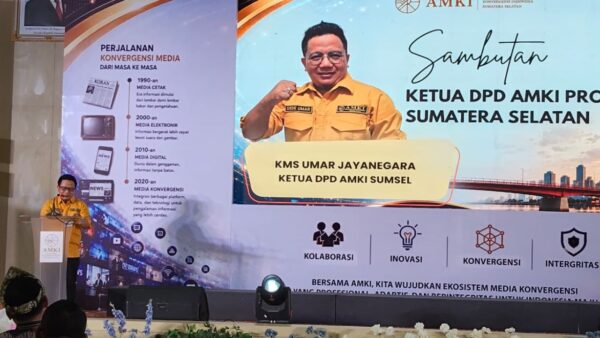 Dede Umar resmi dilantik sebagai Ketua DPD AMKI Sumsel periode 2026-2031 di Palembang