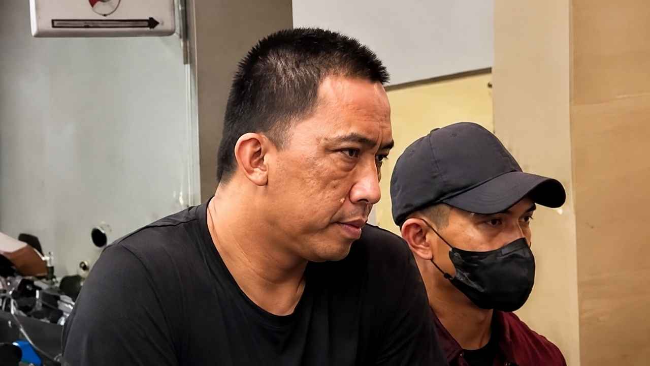Ilustrasi penangkapan Bayu Wicaksono alias Ncek, buronan kasus metamfetamina lintas negara.