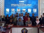 BRIN Kembangkan Metode Prediksi Larva Ikan Lemuru Peneliti BRIN menganalisis data oseanografi untuk prediksi larva ikan lemuru di Selat Bali.