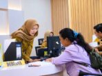 Pelaku UMKM mengurus Nomor Induk Berusaha (NIB) secara gratis melalui sistem OSS di Kota Tangerang.